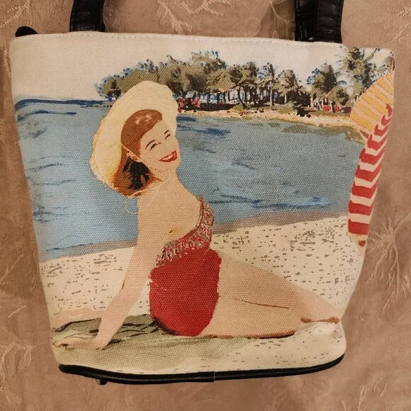 Vintage Beaded Woman on Beach Shoulder Bag, Excellent Used Condition! (EUC) - Picture 4 of 12